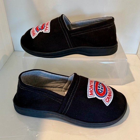Men’s NHL Montreal Canadiens Black Slippers - Picture 2 of 7